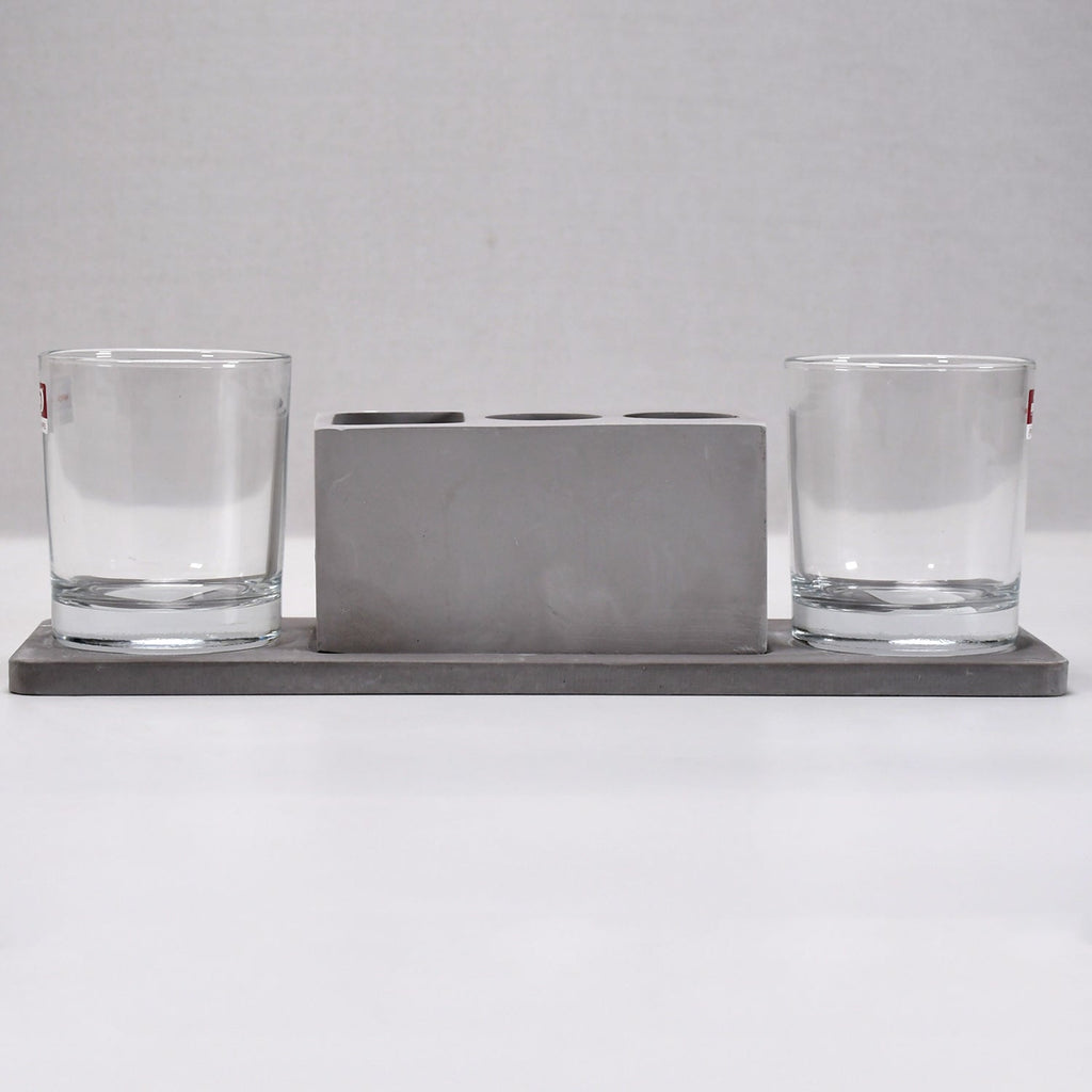 Brand new wine glass holder set, perfect for modern Indian homes.