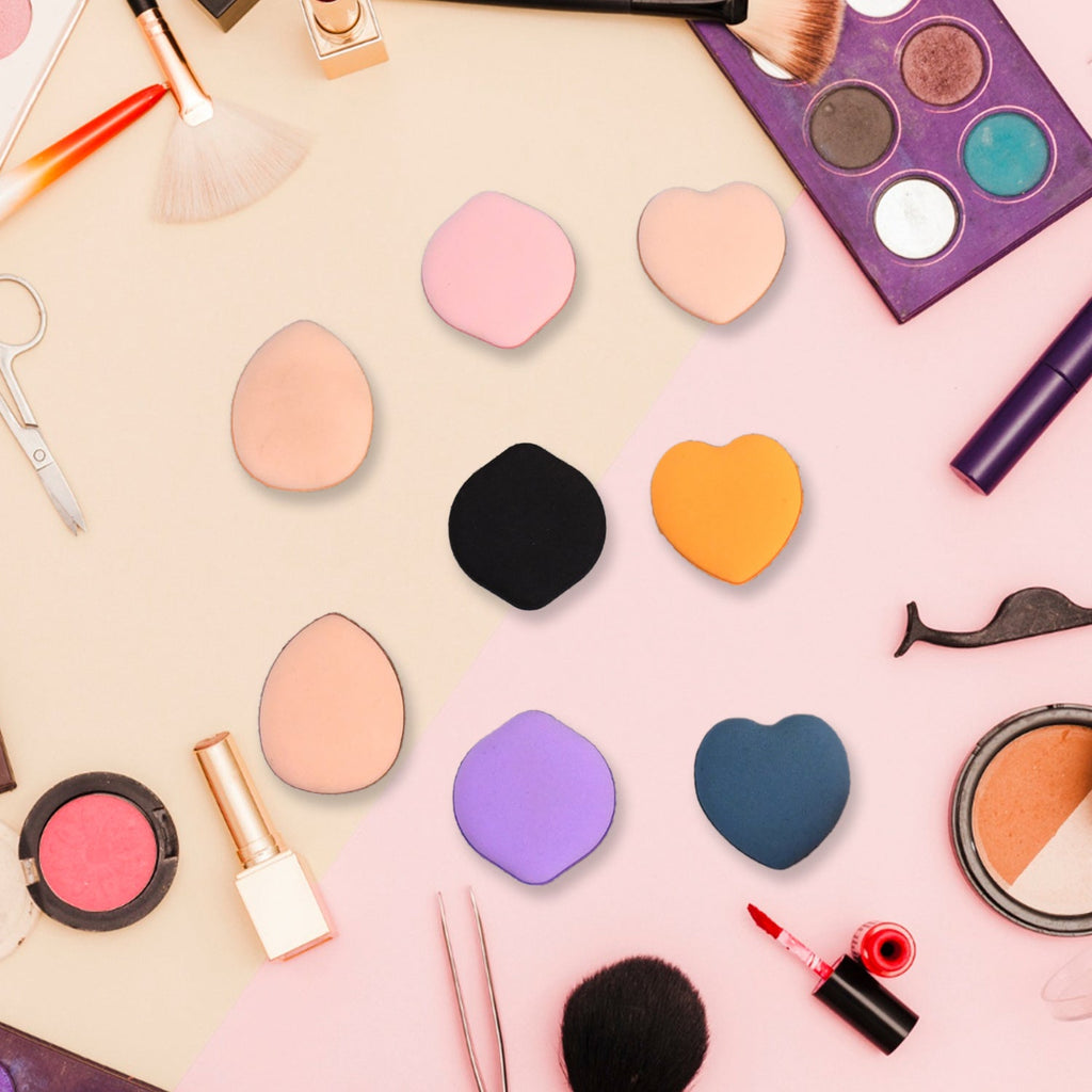 Compact quick puff sponge for flawless makeup finish