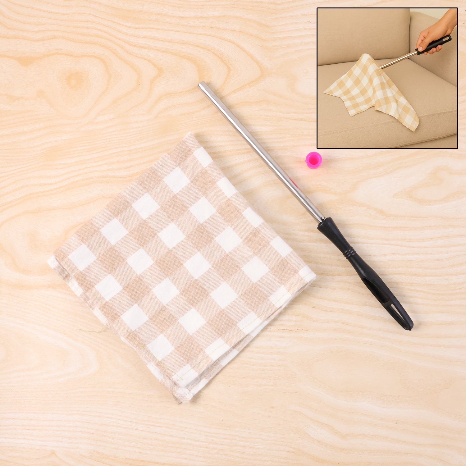 Handle dusting mop with a slim, fixed metal handle for easy grip