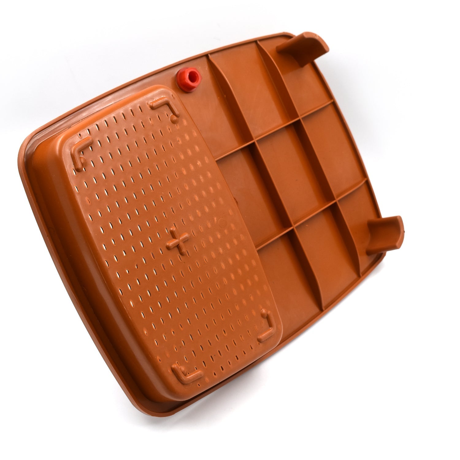 Compact plastic Cut & Wash Box, perfect for small kitchens and daily fruit and vegetable tasks.