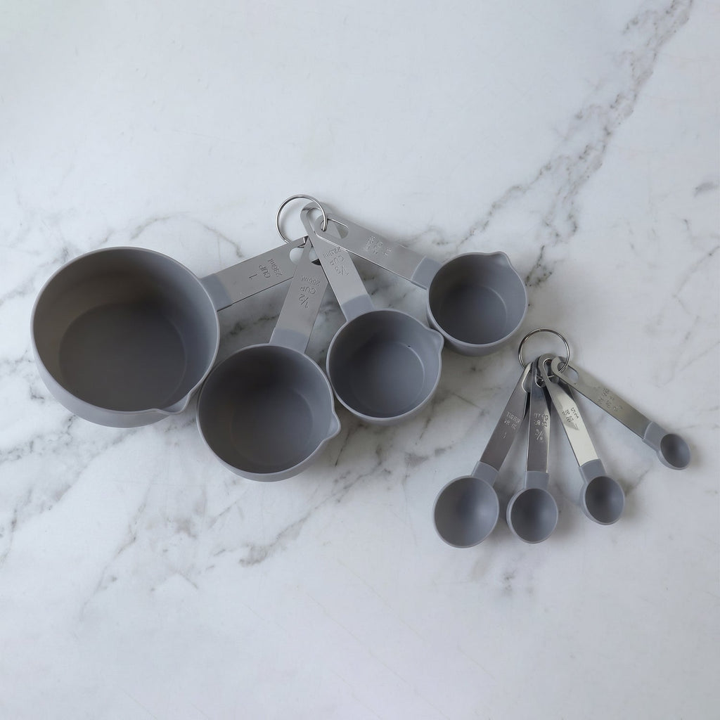 Measuring set pieces viewed from top