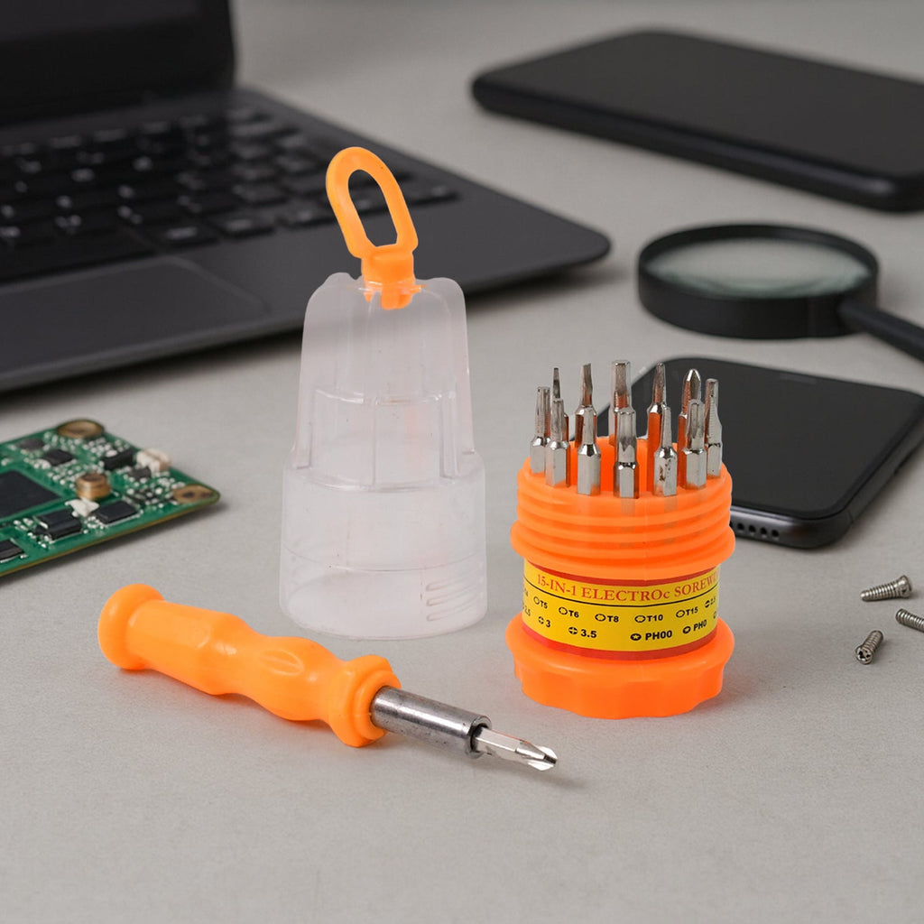 Portable screwdriver case with transparent cover and tool kit