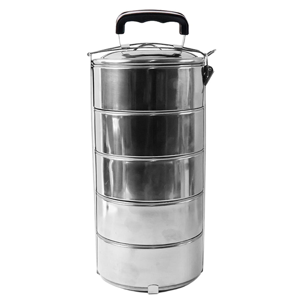 Detail of the robust and leakproof locking clip on the tiffin.