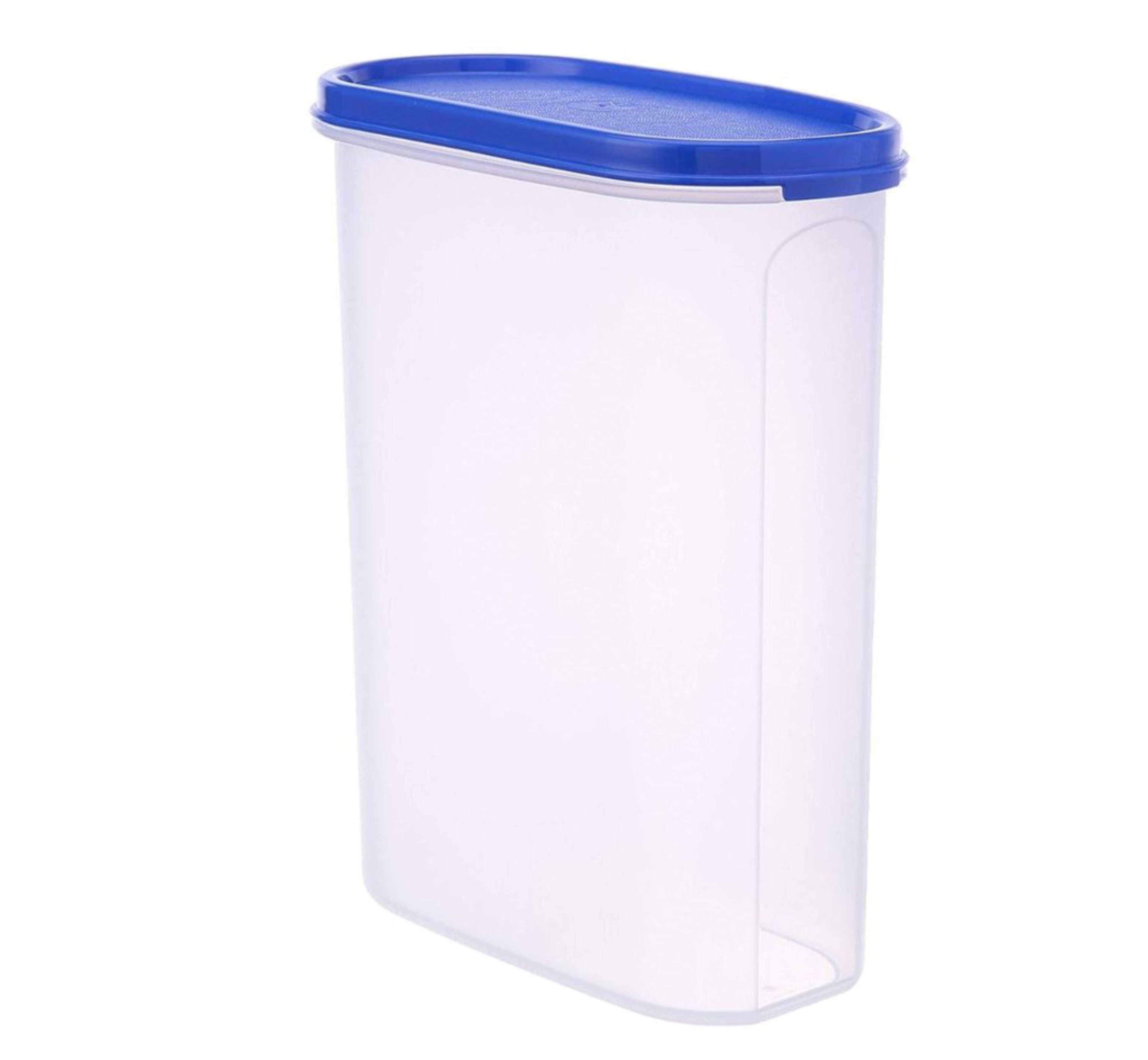 Modular food storage container with 2000 ml capacity and an effective airtight seal.